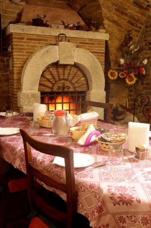 B&B La Torretta Sul Borgo Гроттаммаре Екстер'єр фото